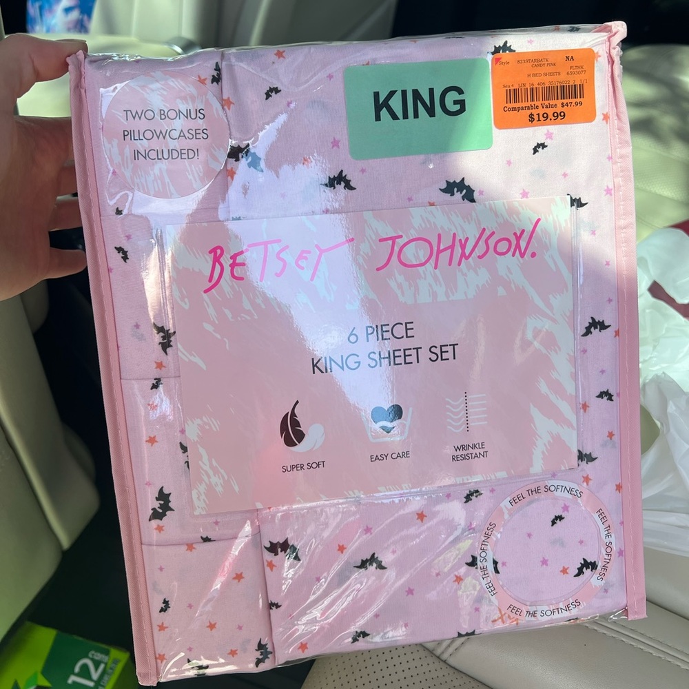 Betsey Johnson Pink Bats sheets